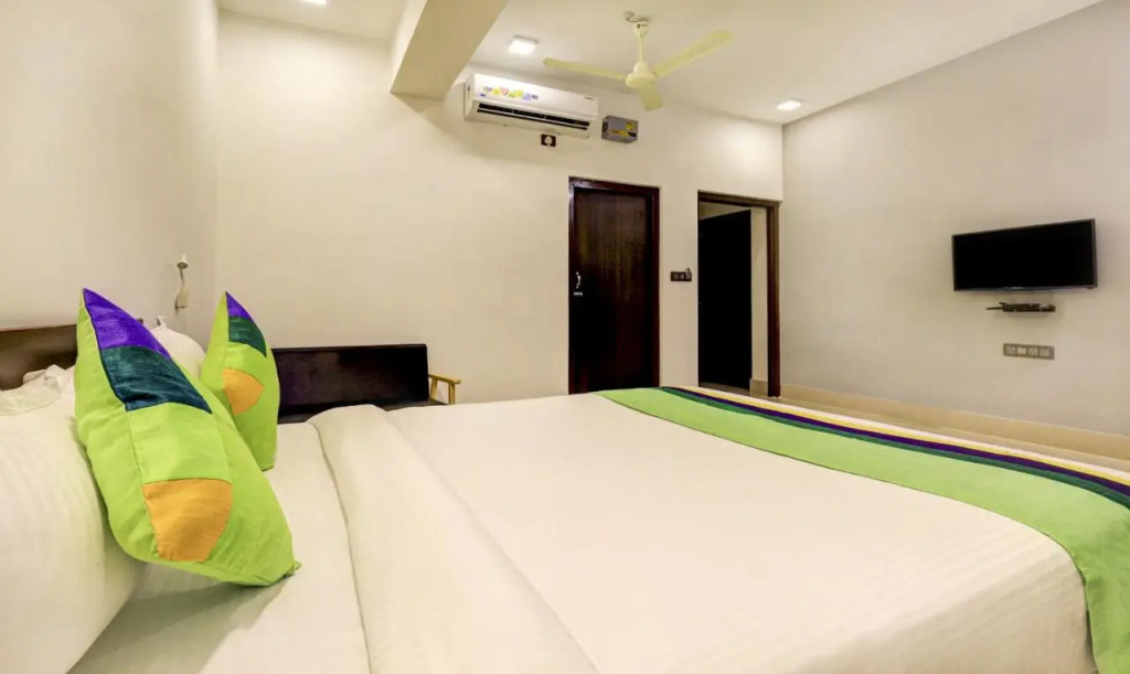 Treebo Arna Residency