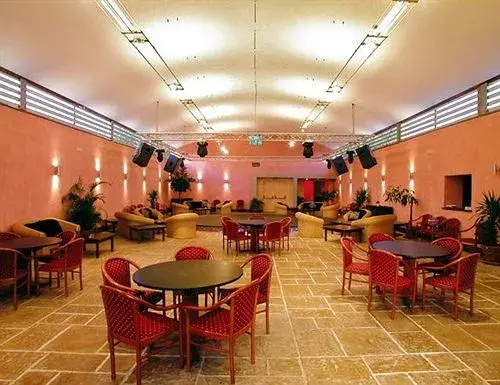 Le Mandrelle Beach Resort