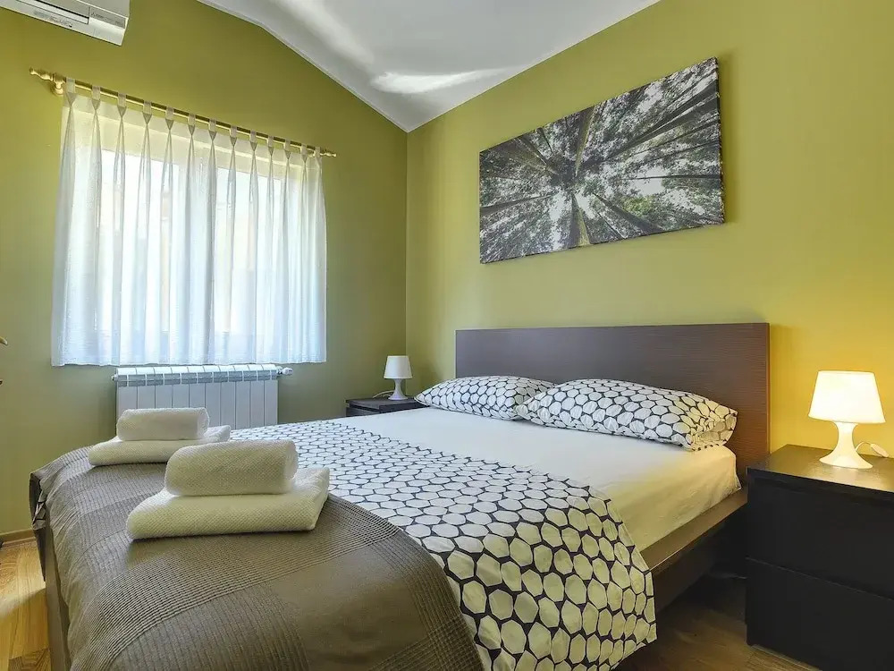 Villa in Peroj with Private Pool & Near Beach