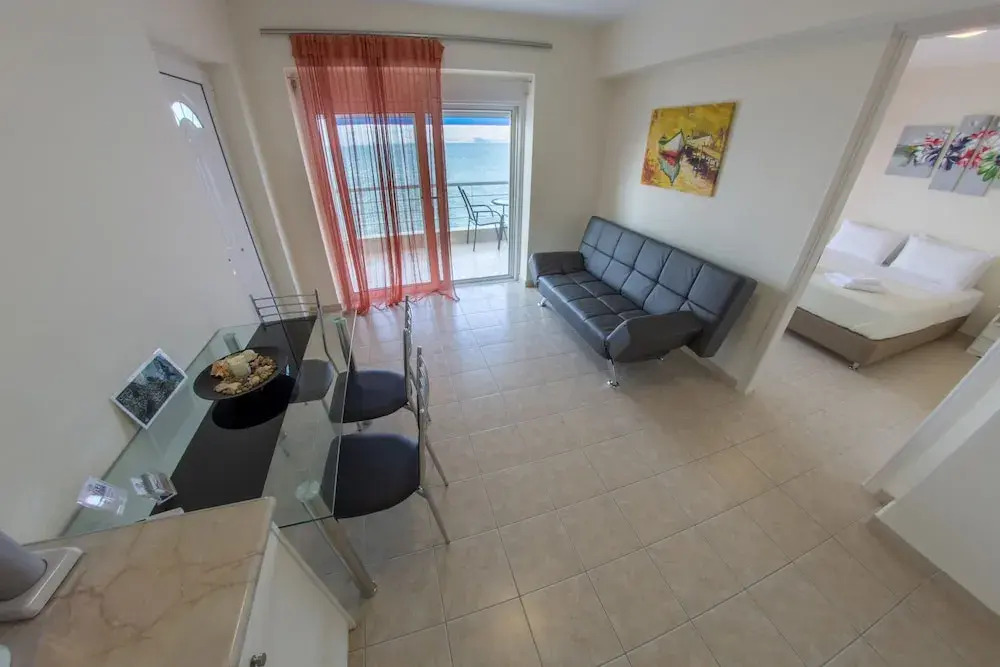 Kiveri Apartments