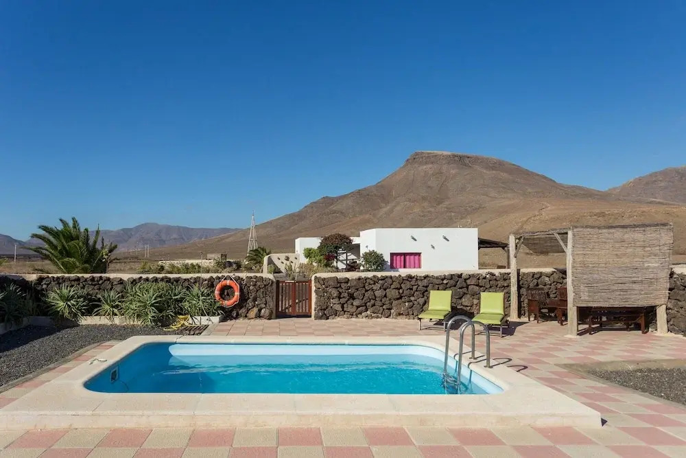 Casa Pilar, Aurora y Tarabilla en Finca Ecológica