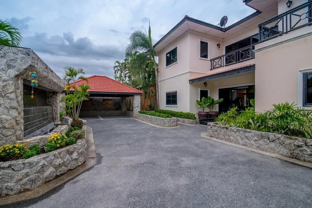 Baan Palm Party Pool Villa