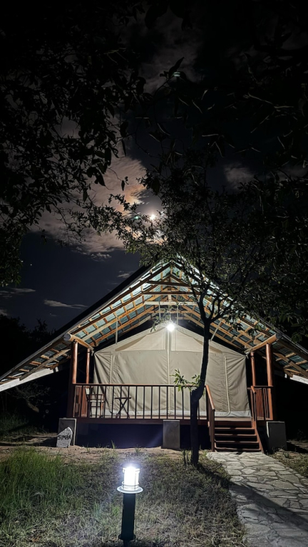 Mara Empiris Safari Camp