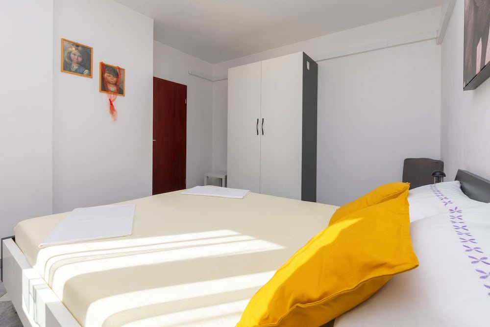 Apartments Urlicic