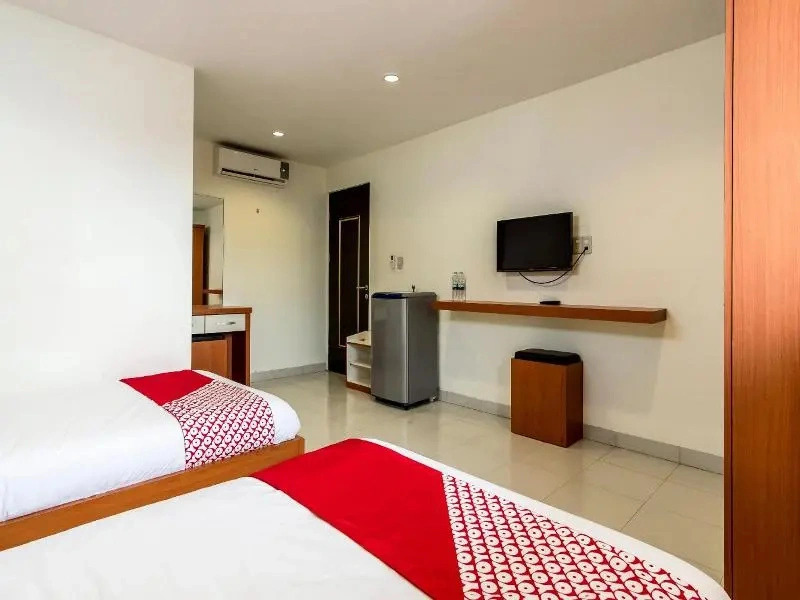 Flats Golden Beach