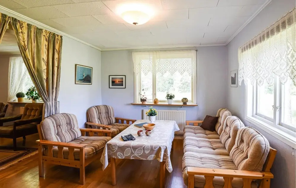 3 Bedroom Amazing Home In Vänersborg