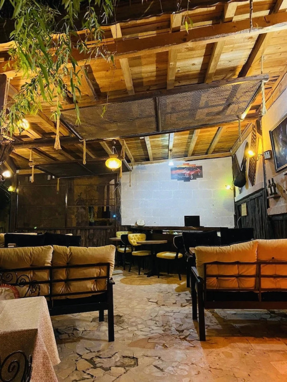 Ela cave house