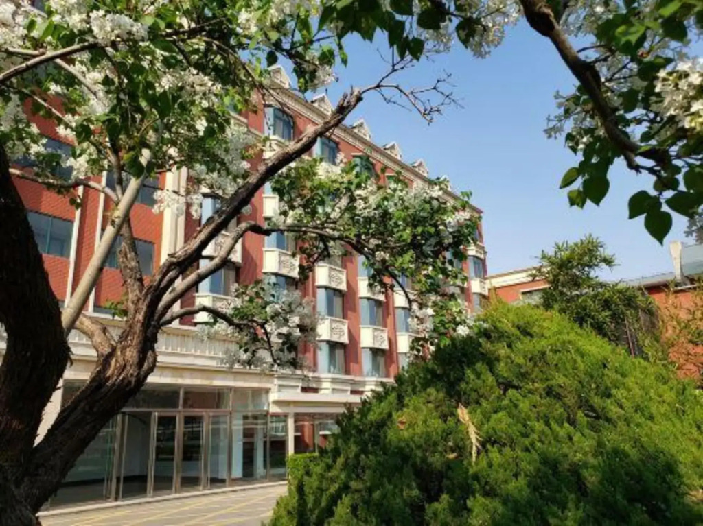 Dongdu Hotel