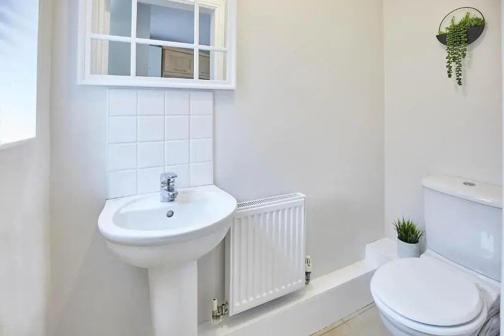 Host Stay Aynsley Mews