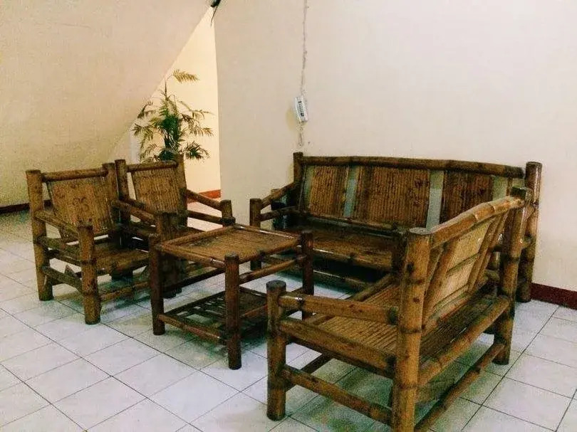 Mindoro Plaza Hotel