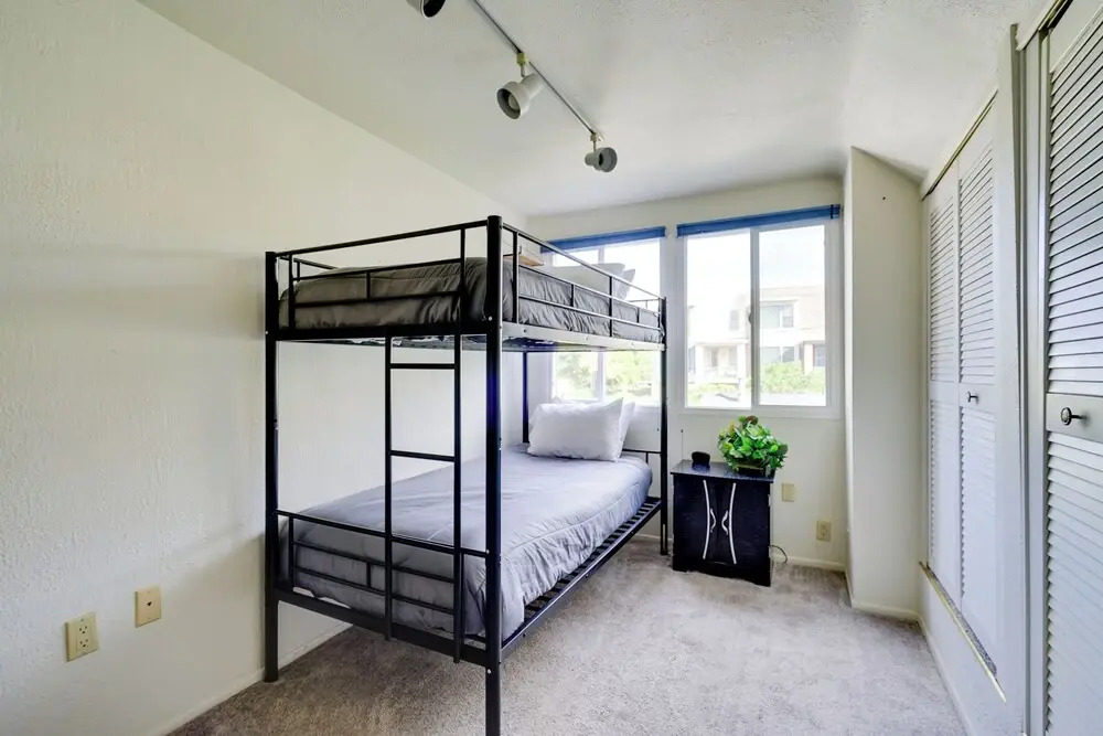 Central Duplex w/ Patio ~ Half-mi to Fairmont Park