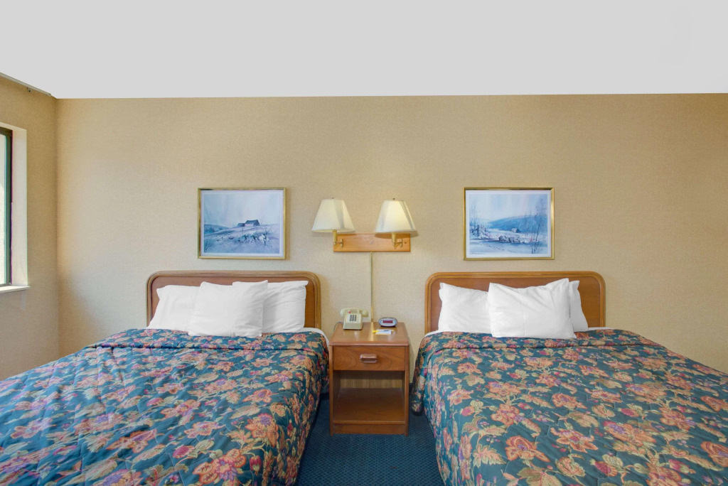 Days Inn by Wyndham Auburn/Finger Lakes Region