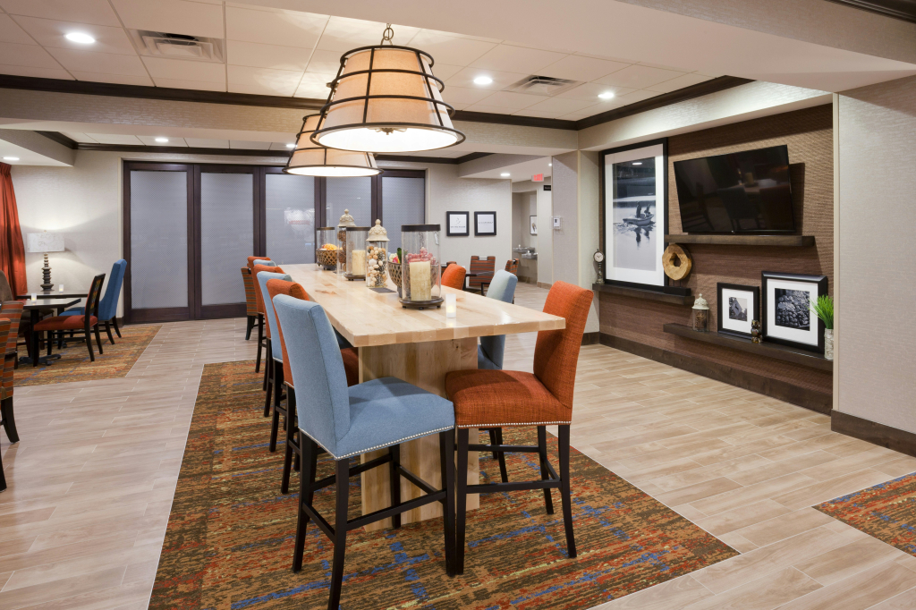 Hampton Inn Minneapolis Bloomington West