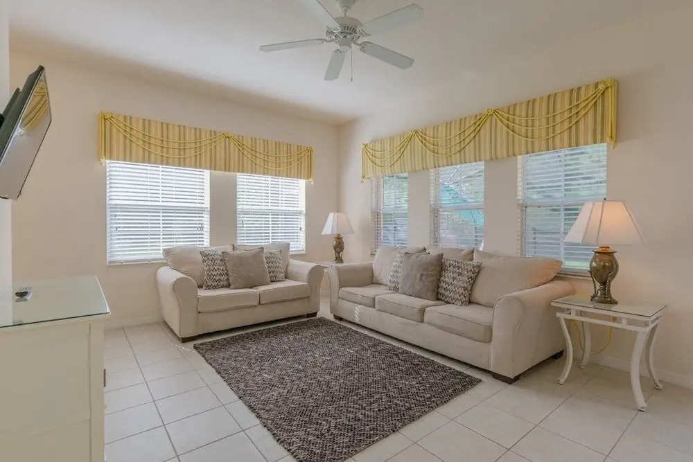 Gated Resort Community + Private Pool 4br 4 Bedroom Home