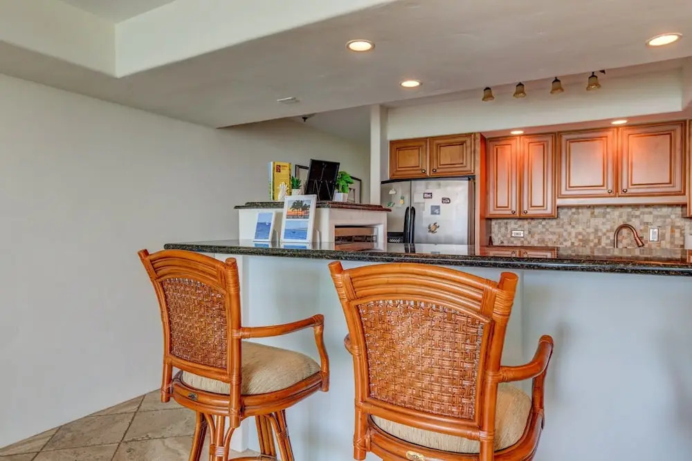 Kahana Reef #310 1 Bedroom Condo by RedAwning