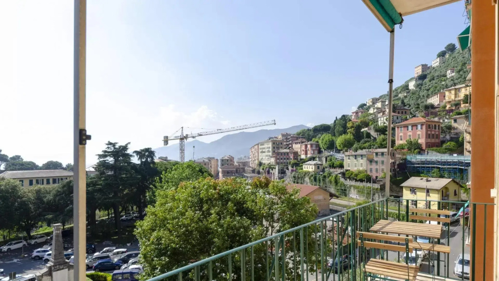 ALTIDO Charming 2-bed flat with terrace near the Beach