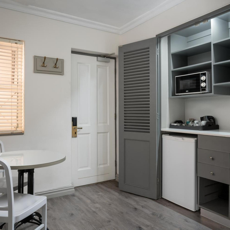 Protea Hotel by Marriott Cape Town Mowbray