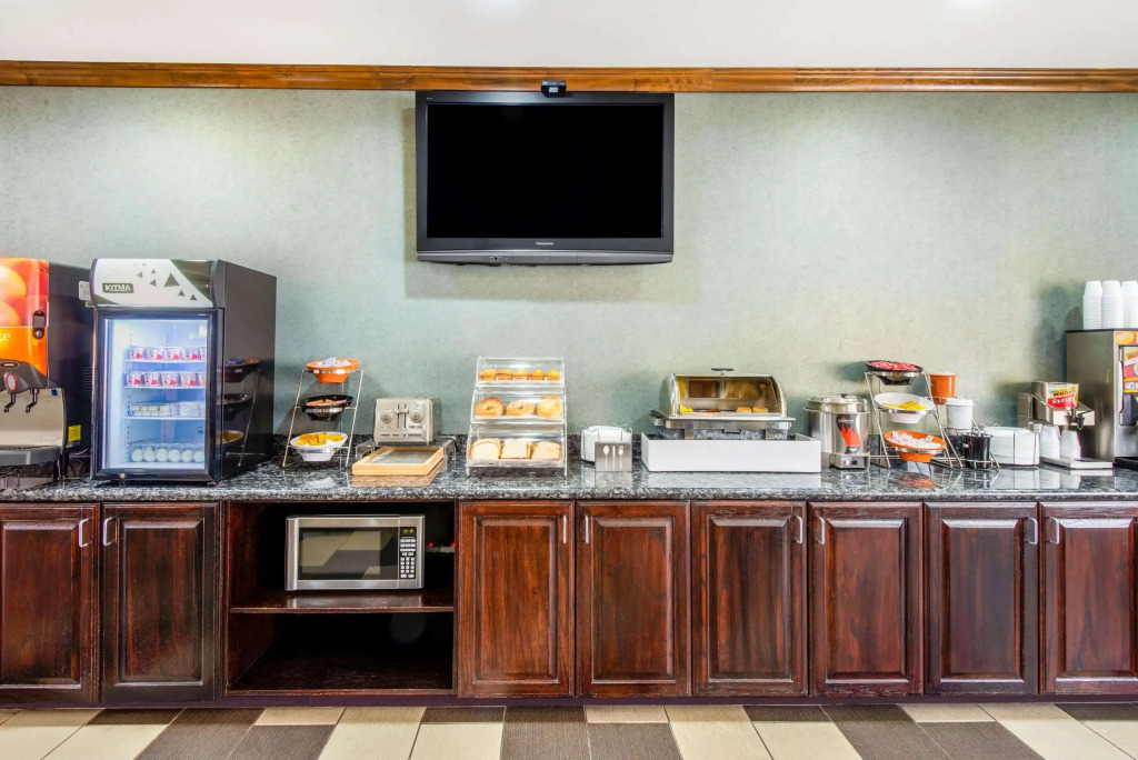 Отель Глен Роуз La Quinta Inn & Suites Glen Rose