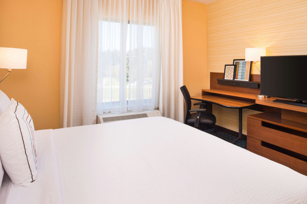 Fairfield Inn & Suites by Marriott Akron Stow