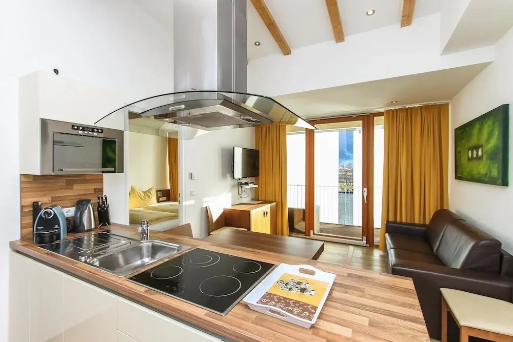 Emma Apartments- self- check -in
