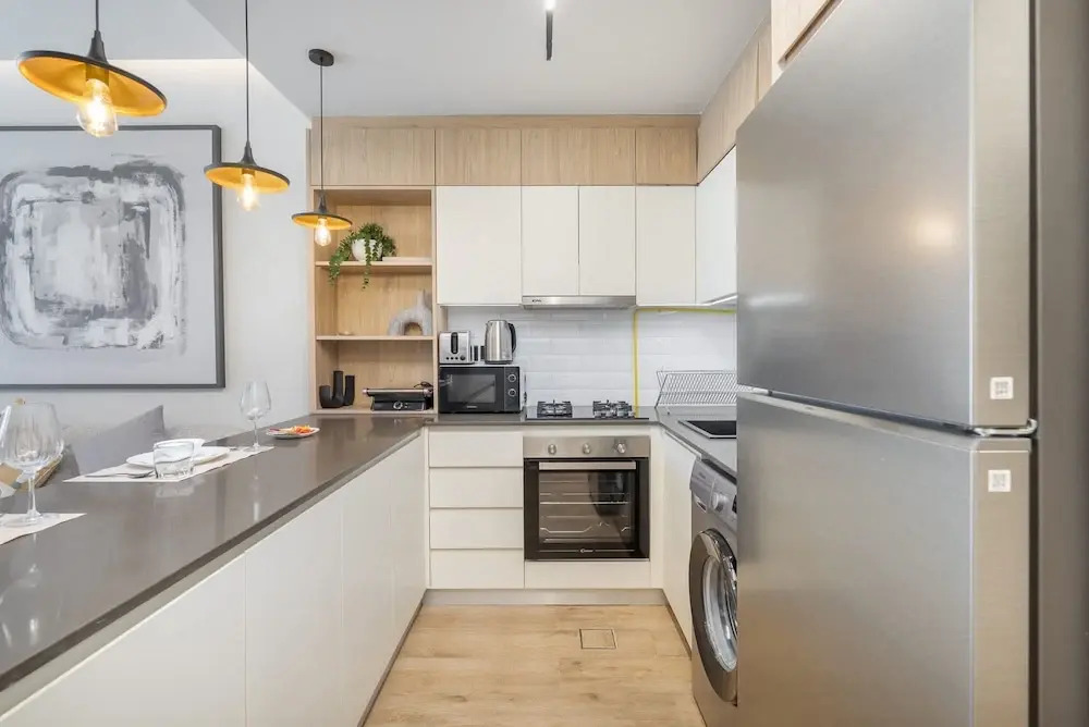 Comfortable Flat That Sleeps 2 Near Circle Mall