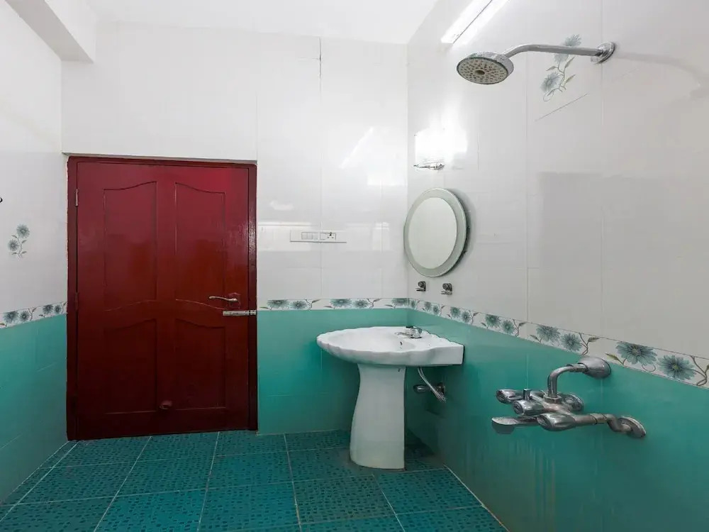 Hotel Rich Residency