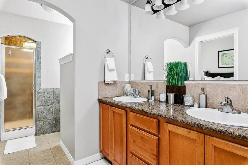 Heart Of Meridian Home Just Mins From The Village