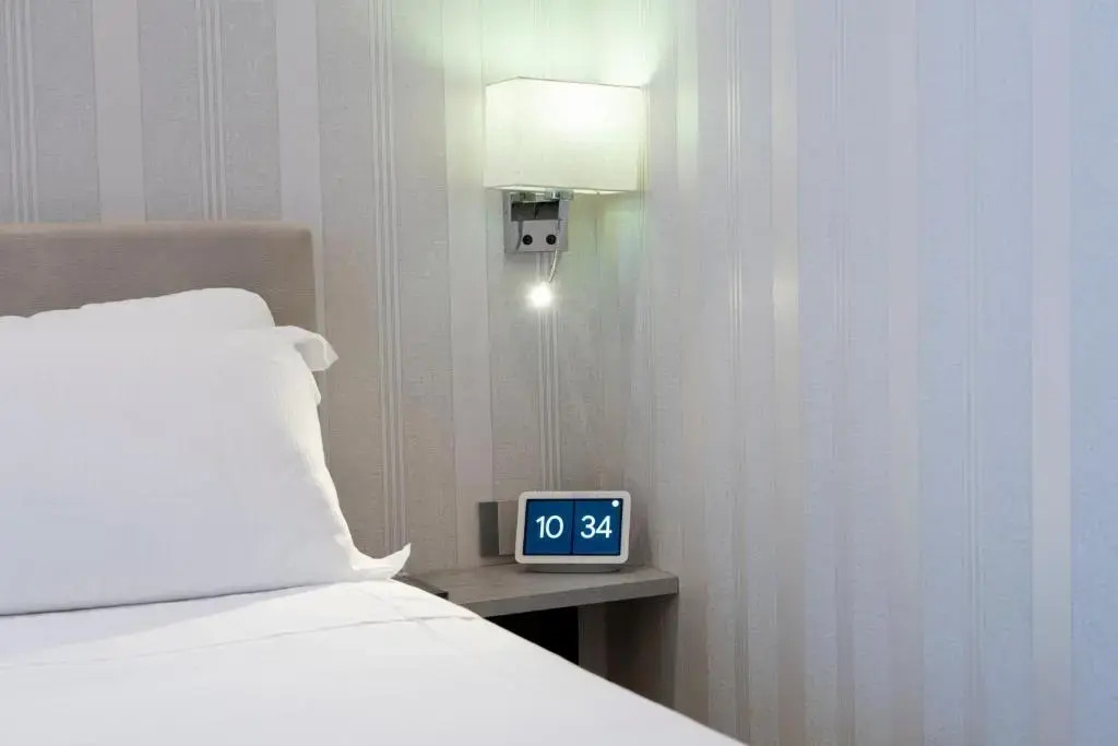 Varese Suites