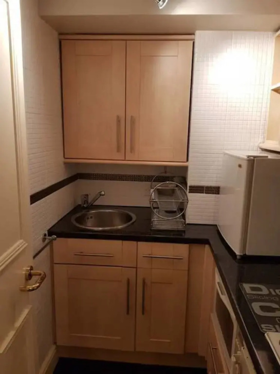 Awesome Apartment, Chelsea