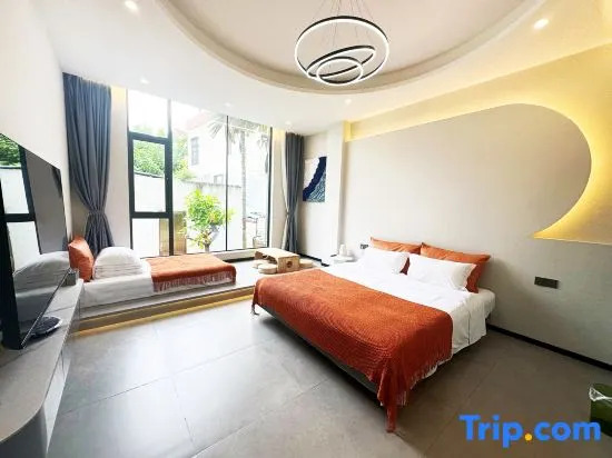 Sanya Guyu Homestay (West Island Branch)