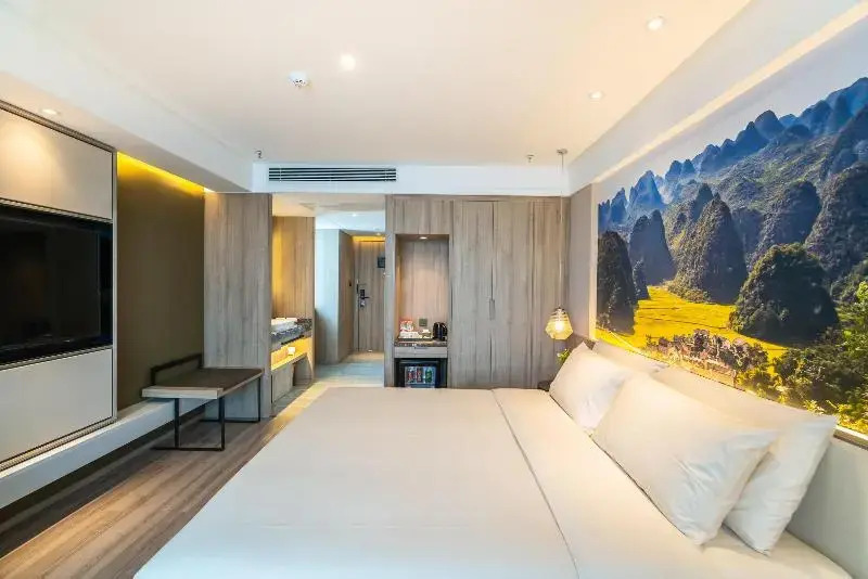 Atour Hotel Guiyang Convention and Exhibition Center