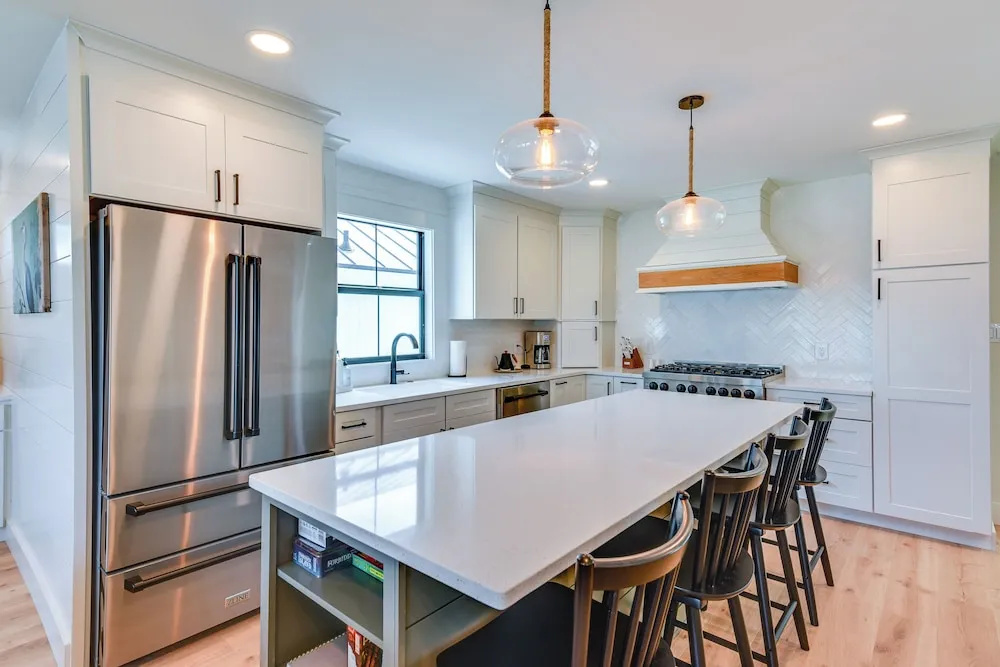Walk to Beach: Designer PCB Retreat Near 30a