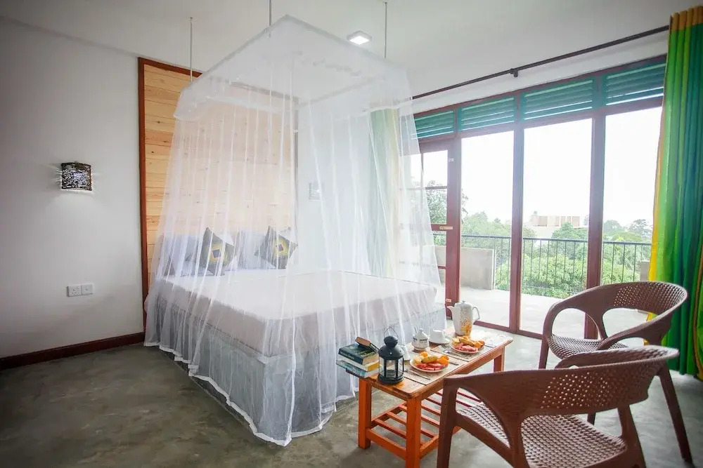 Ella Rawana Den Hotel