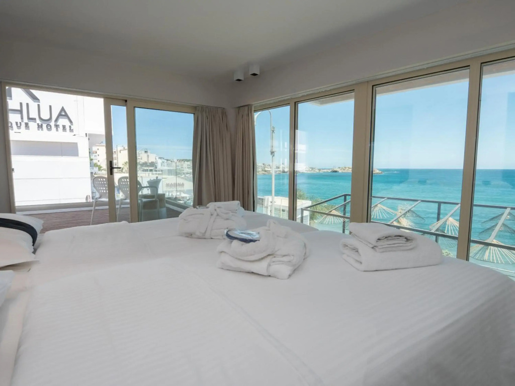 Kahlua Sea View Suites - Adults Only