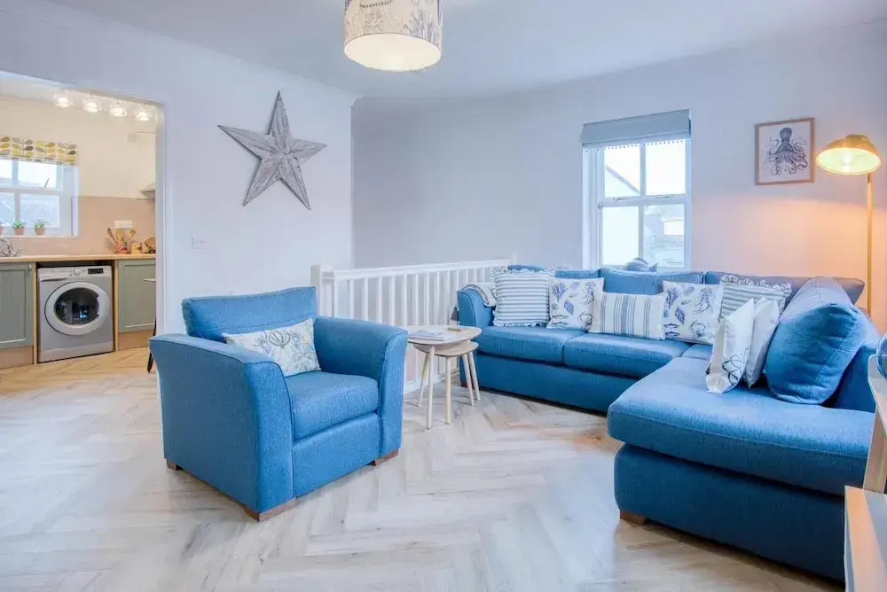 Kilmore House - 2 Bedroom Apartment - Tenby