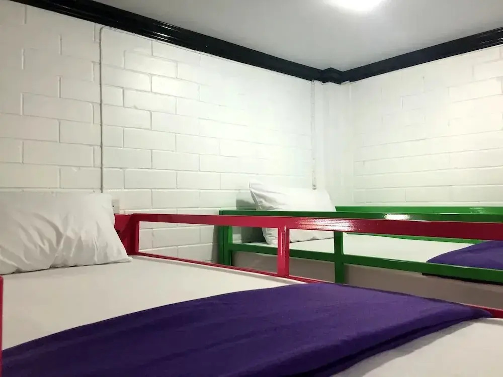 Royale Suites And Apartments By OYO Rooms