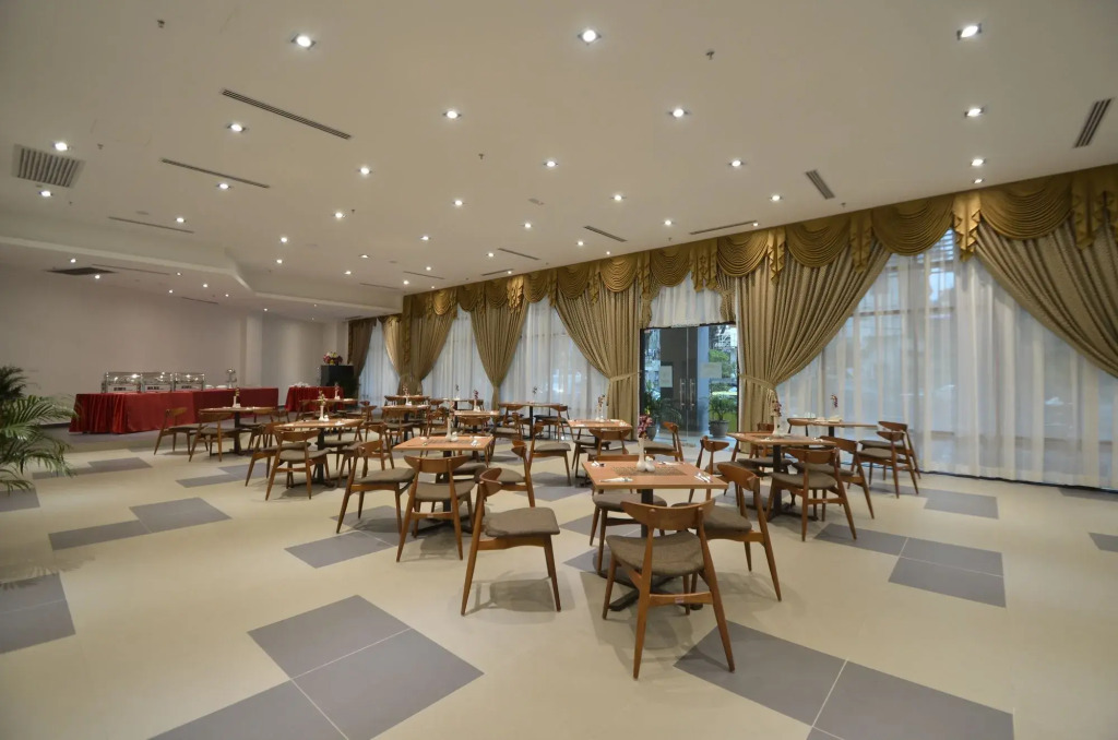Hotel Signature International at Pudu