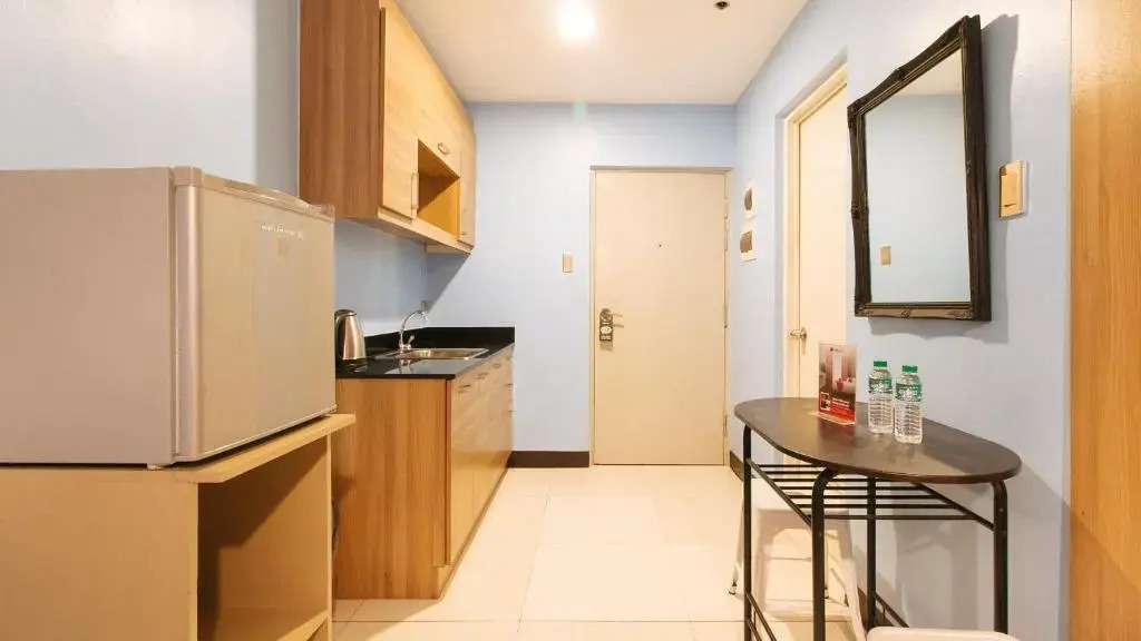 RedDoorz Plus at Kamuning Quezon City