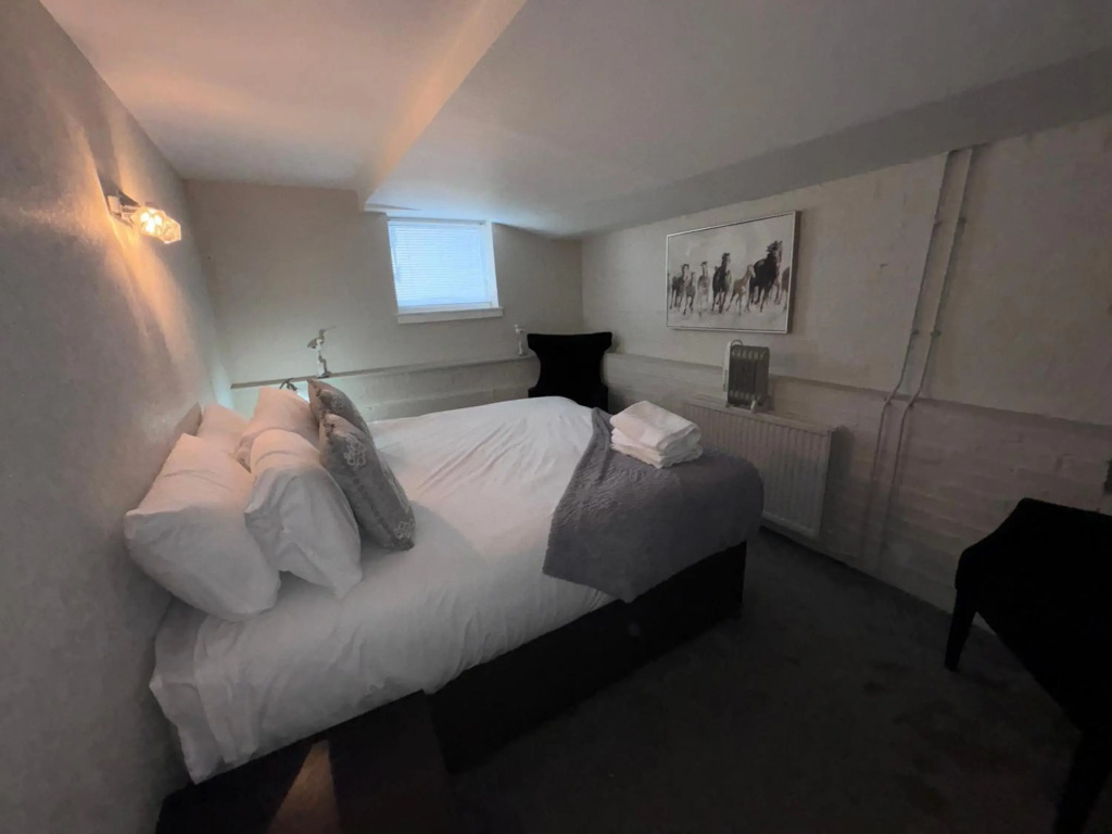 Richmond Park Hotel