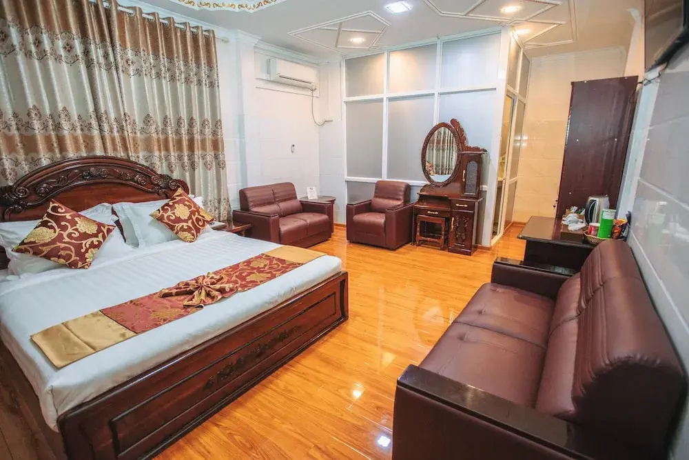 Amber Palace Hotel