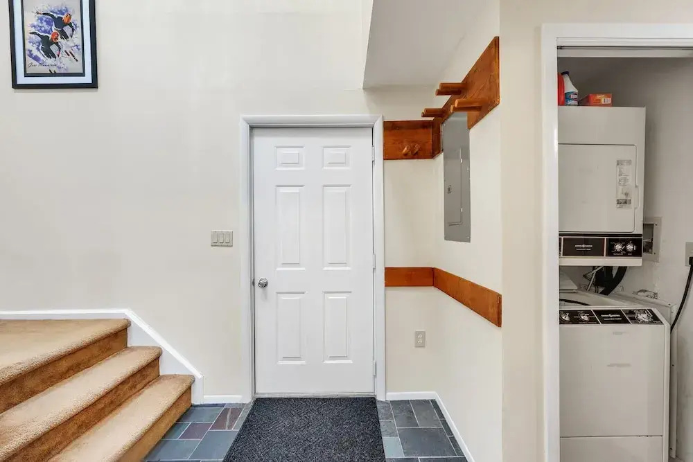 Santanoni 60h - Renovated Townhome With Privacy 2 Bedroom Townhouse by The Summit at Gore Mountain
