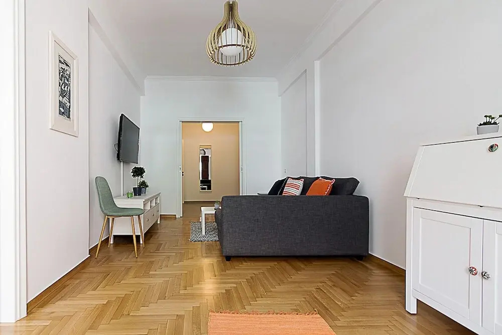 Spacious two bedroom apartment in Central location