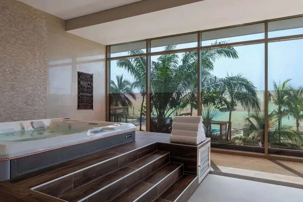 Radisson Blu Hotel, Conakry