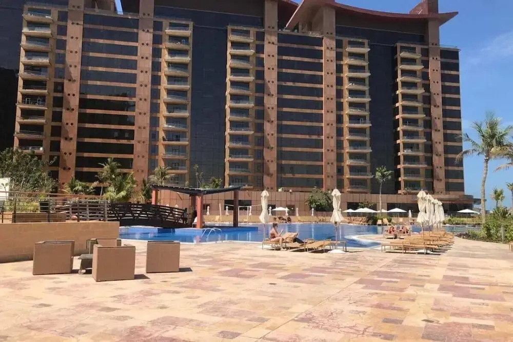 Private Beach & Pool Right on Your Doorstep!