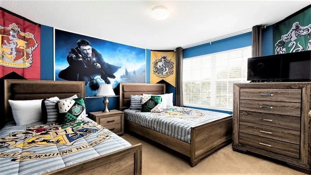 Cozy 6br Home w/ Private Pool Spa in Windsor Hills