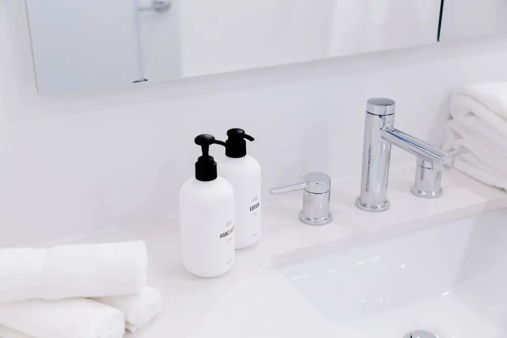 WhyHotel by Placemakr, Union Market