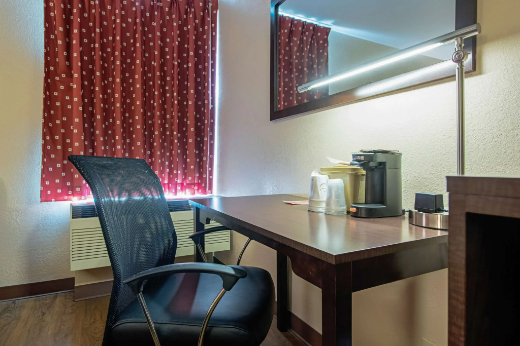 Econo Lodge Buckley Bonney Lake