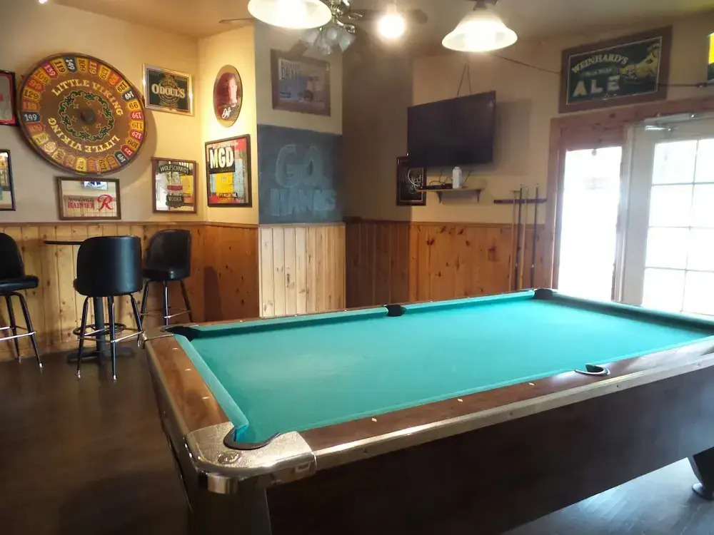 Tyee Restaurant and Motel