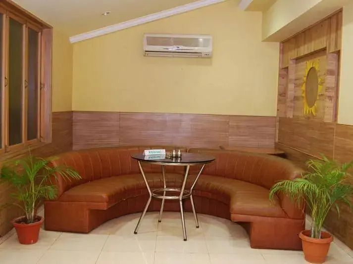 Poppys Vista Hotel