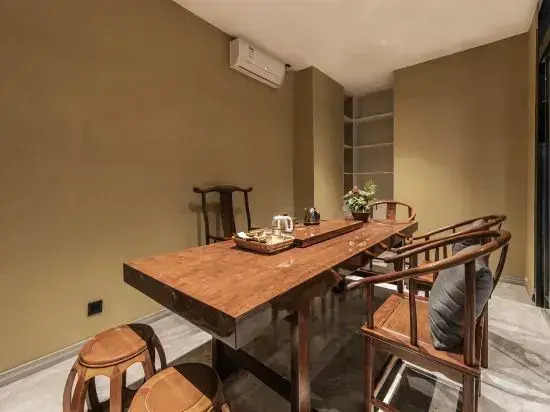 Western Fortune Hotel (Fuzhou Mawei Famous City Center)